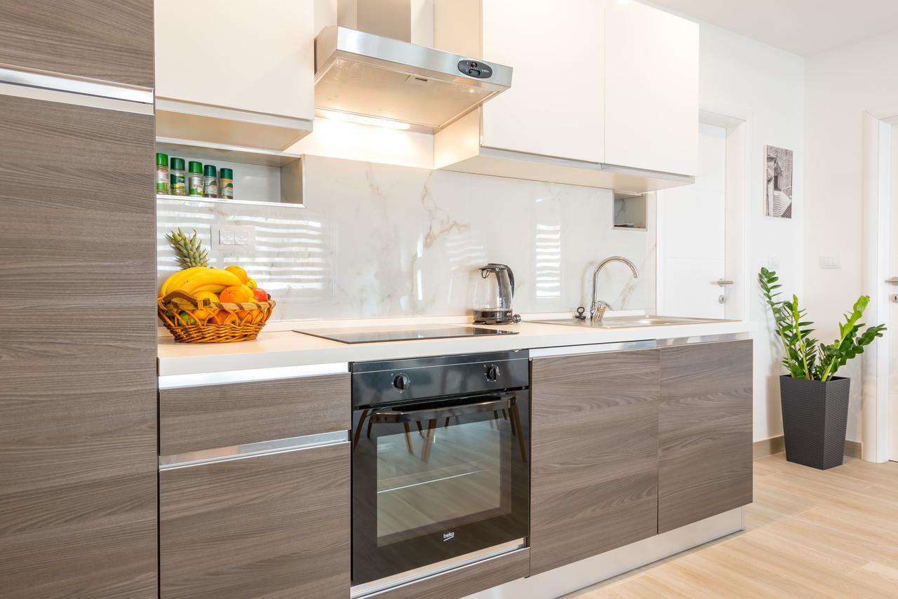 Hektor Apartman *